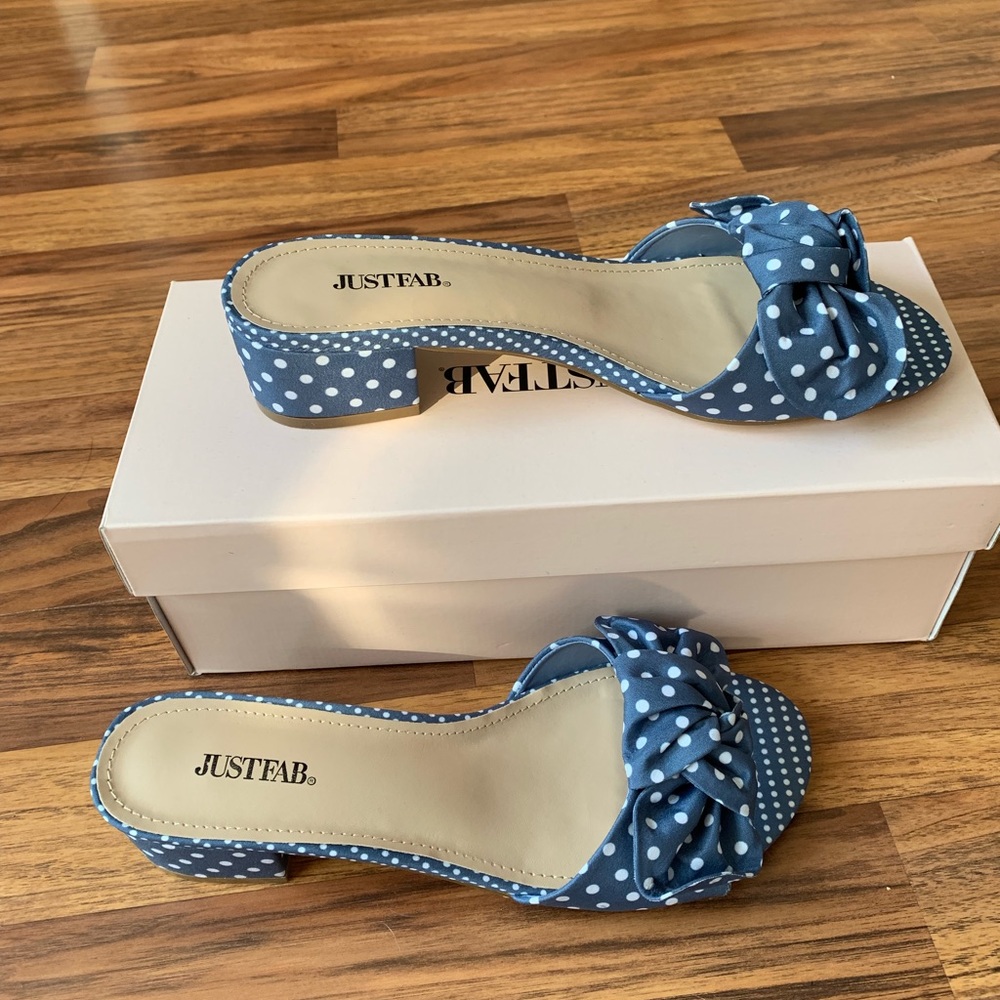 JustFab - Picture 3 of 3